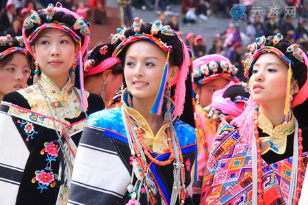 最美乡村·丹巴藏寨(四川甘孜)——景美人更美的中国最美丽藏乡村寨